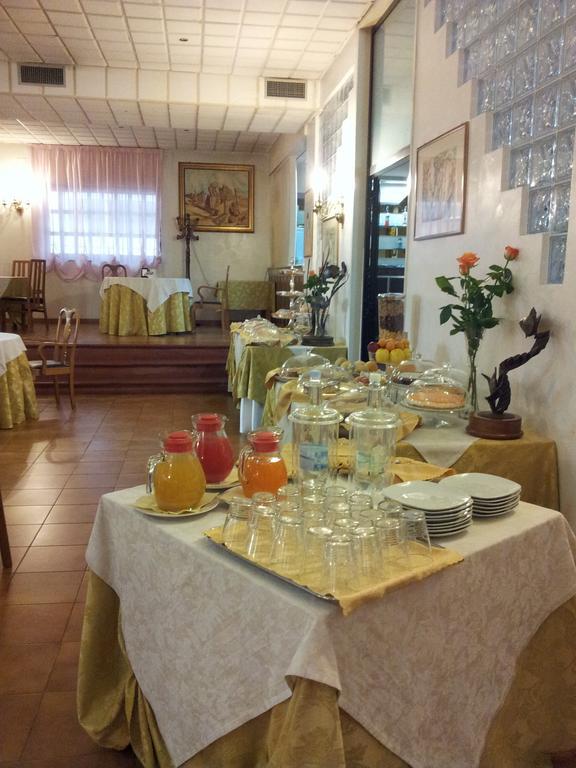 Hotel Calla' Поликоро Экстерьер фото